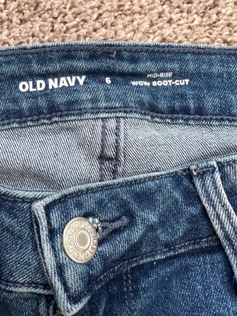 Old Navy Mid-rise Wow boot cut jeans women’s 6 - Picture 5 of 8
